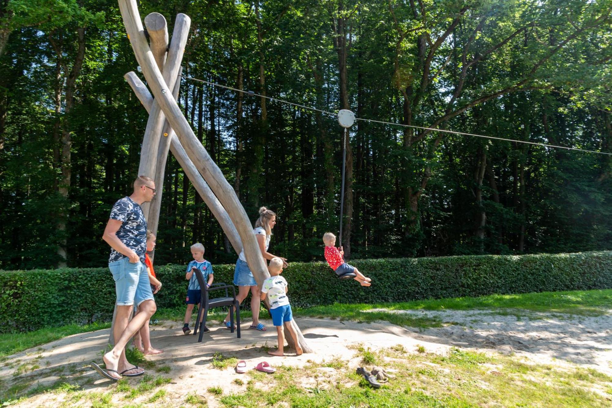 Hu Birkelt Village 4*